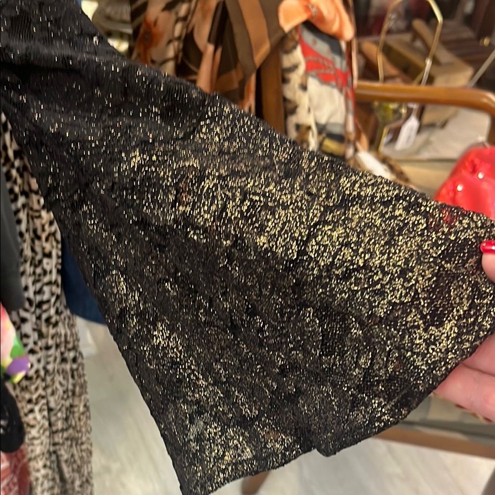 JM Collection Black Blouse with Long Sleeves - Picture 4 of 7